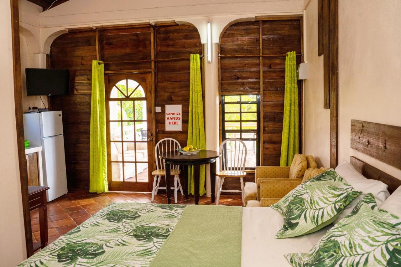 Sunny Palm Villas Laborie 外观 照片